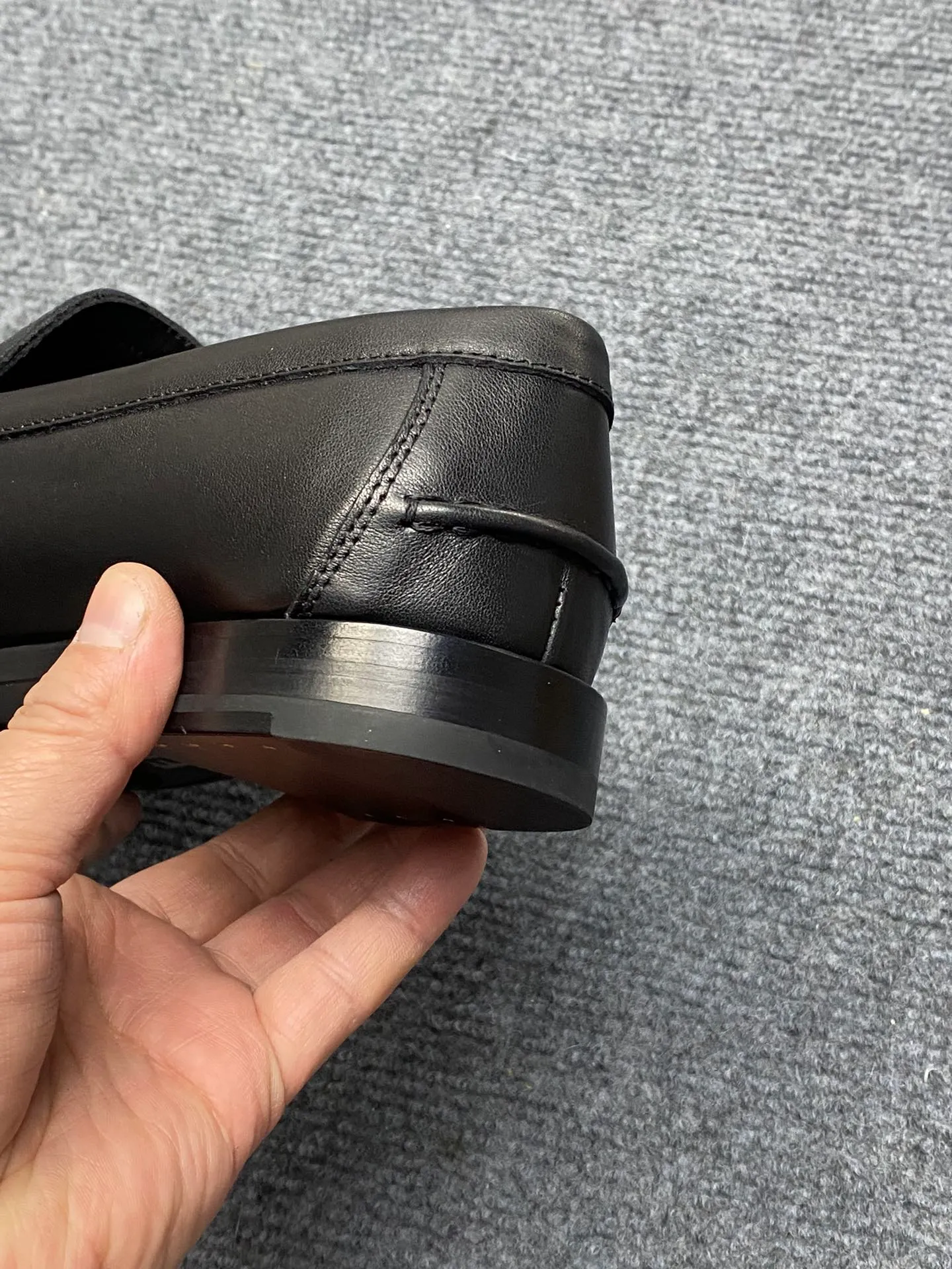 Men's Men's Shoes Men's Men's Shoes 💰900FENDI Fendi Men's Breathable and Comfortable Leather Shoes. Original development. The leather outsole is made of leather. Counters copy one to one. Imported counter cowhide. Imported water dyes cattle. 38 to 44. (45.46. can be ordered. 47.